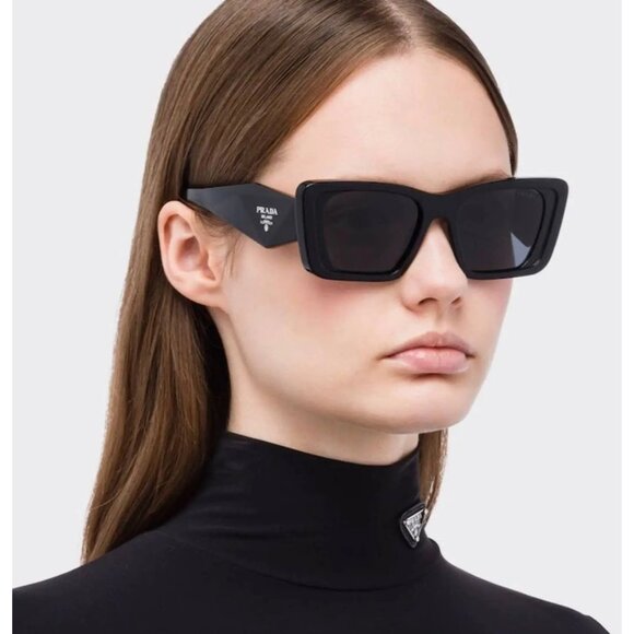 NWT PRADA SUNGLASSES